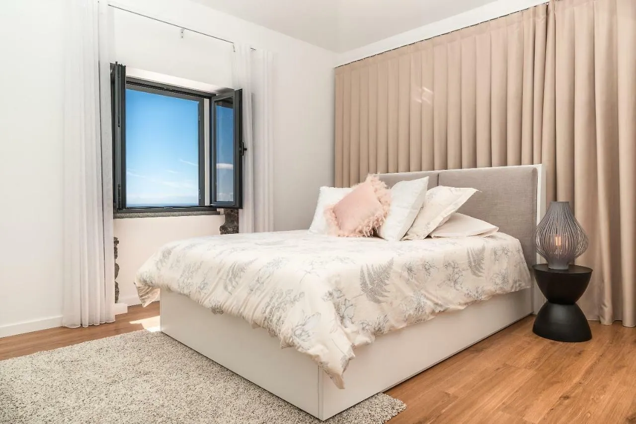 Bhf Residences Ying Yang Calheta